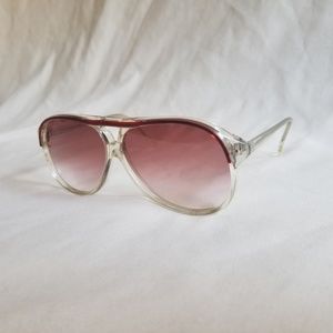 Vintage Aviator Style Sun Glasses purple hue lens